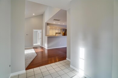 2960 Laurel Wind Blvd, Lewis Center, OH 43035 - photo 4