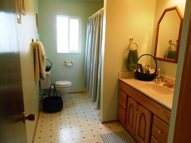 3938 Antelope Rd, White City, OR 97503 - photo 7