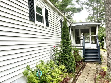 113 Dolittle Ln, Wareham, MA 02576 - photo 3