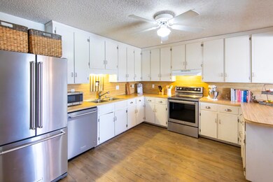 8967-east-county-hwy-30A-009