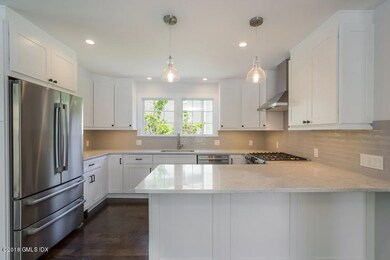 012-Kitchen-5765983-small