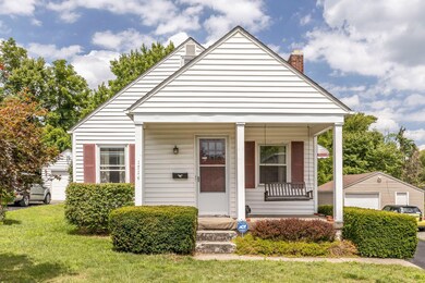 2020-08-07 1714 E Longview Ave 02