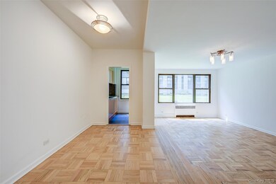 Walden Terrace unit 1D, Rego Park, NY 11374 - photo 3