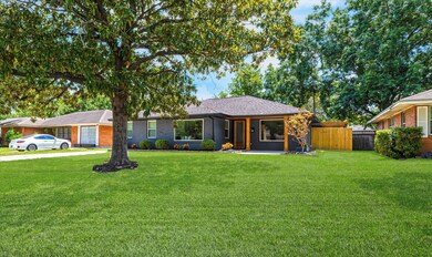 2307 Cheshire Ln, Houston, TX 77018 - photo 3