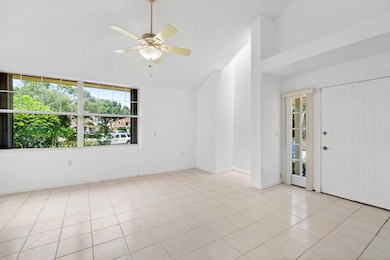 8111 Northboro Ct unit 11b, West Palm Beach, FL 33406 - photo 7