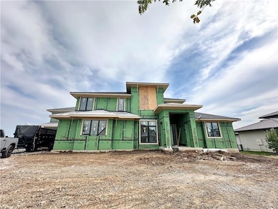 17325 Larsen St, Overland Park, KS 66221 - photo 4