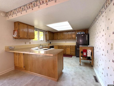 1181 Donegal St, Casper, WY 82609 - photo 2