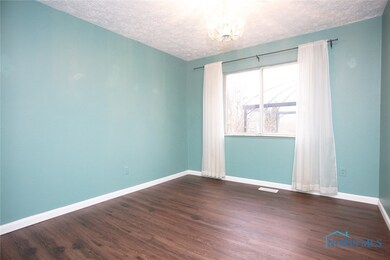 2210 Lehman Ave, Toledo, OH 43611 - photo 7