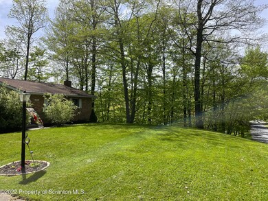 109 Forest Dr, Roaring Brook Township, PA 18444 - photo 7