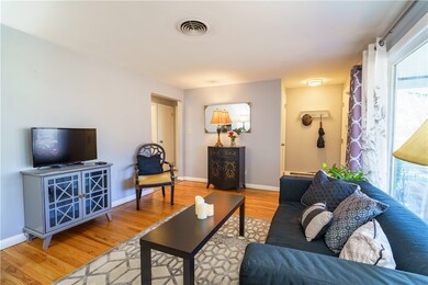 33 Meadow View Dr, Cranston, RI 02920 - photo 6