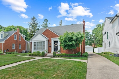 8-web-or-mls-P2377603