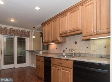 2852 Tolbut St, Philadelphia, PA 19136 - photo 3