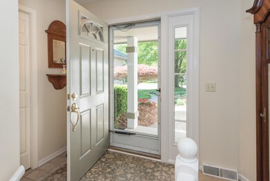 2_Entrance-2