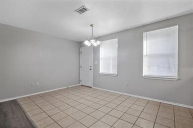 200 Bobbie Ann Ct, Granbury, TX 76049 - photo 6