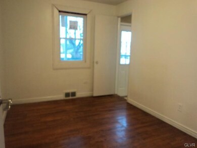 1141 E Highland St, Allentown, PA 18109 - photo 5