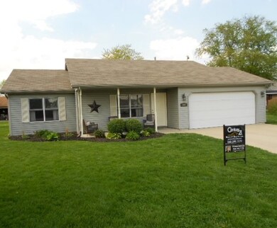 1942 Bedford Ct, Huntington, IN 46750 - photo 2