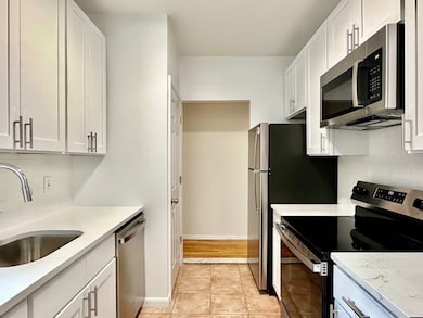 209 W 108th St unit 16, New York, NY 10025 - photo 4