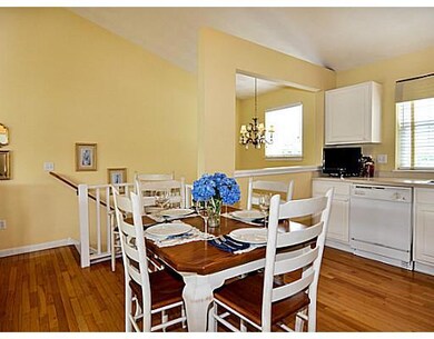 24 Carriage Trail, Middletown, RI 02842 - photo 4