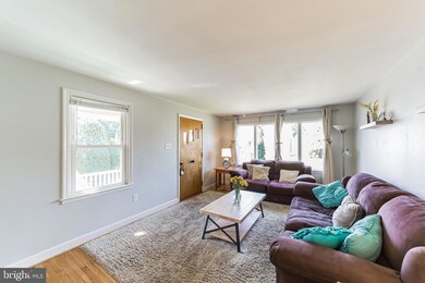 301 Elmwood Ave, Reading, PA 19609 - photo 7