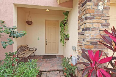 Entry/Front Porch