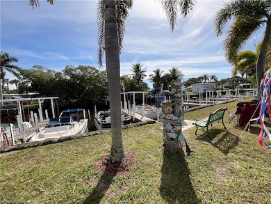 View of yard featuring a dock