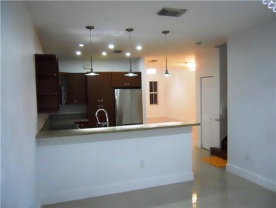 10788 NW 74th Ln unit 10788, Doral, FL 33178 - photo 4