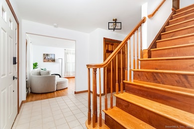 8 Phoebee Ln, Brookfield, CT 06804 - photo 5