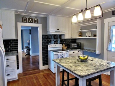 45 Converse St, Palmer, MA 01069 - photo 5