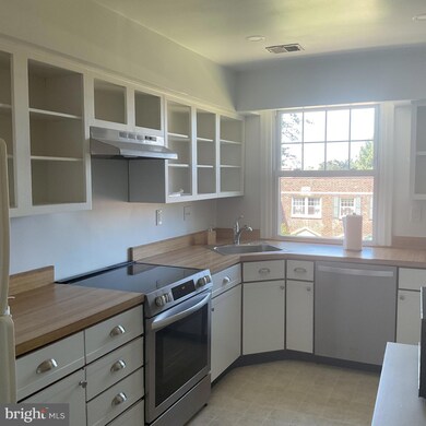 500 E Lancaster Ave unit 126D, Wayne, PA 19087 - photo 3