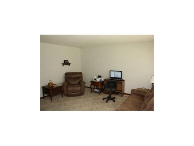 Living Room-L1.