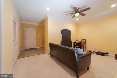 11453 Galliec St unit 40, Fairfax, VA 22030 - photo 7
