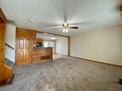 4990 Old Tree Ave, Columbus, OH 43228 - photo 4