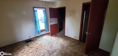 305 S Birch St, Creston, IA 50801 - photo 5