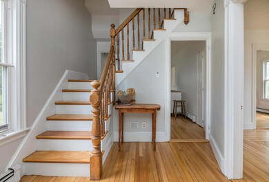 59 E Kidder St Portland ME-large-006-002