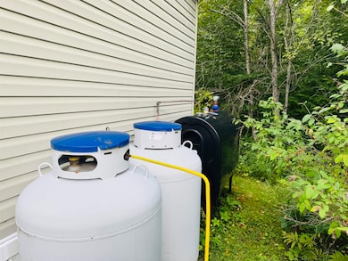 1352 Mud Hollow Rd, Concord, VT 05824 - photo 6