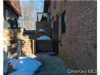 61-36 233rd St unit DUPLEX, Oakland Gardens, NY 11364 - photo 2
