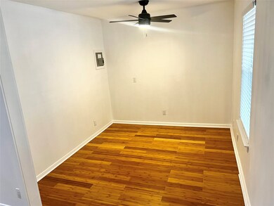 4816 Siegel St unit 1, Houston, TX 77009 - photo 3