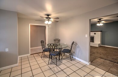 703 E 16th St, Chouteau, OK 74337 - photo 5