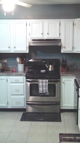 1700 W Algonquin Rd unit 2, Lake In the Hills, IL 60156 - photo 4