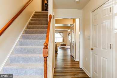 513 Dakemich Ct, Enola, PA 17025 - photo 3