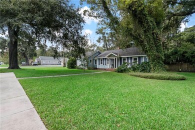 Front view from Norwich St., check out those oaks!