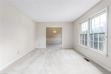 2118 Three Meadows Rd, Greensboro, NC 27455 - photo 6