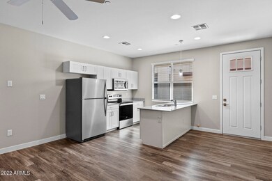 2245 N Dayton St unit 2, Phoenix, AZ 85006 - photo 5