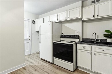 962 Ferndale Place unit 962, Columbus, OH 43209 - photo 7