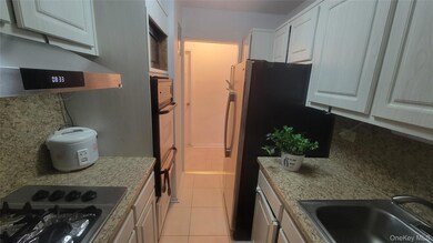 99-30 59th Ave unit 5, Corona, NY 11368 - photo 2
