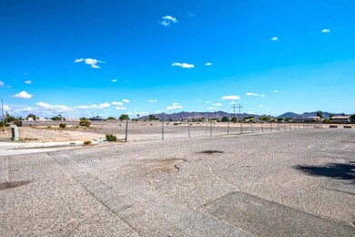 10515 S Fortuna Rd, Yuma, AZ 85367 - photo 2