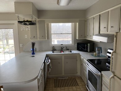 9AB5D6AF-5558-40B0-84A2-C7C75B910162