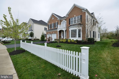 25638 S Village Dr, Chantilly, VA 20152 - photo 2