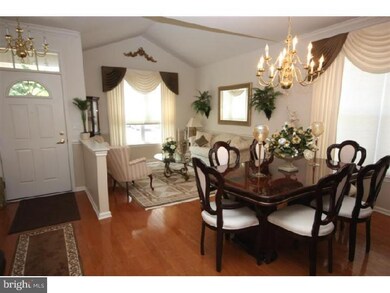 18 Honey Flower Dr, Trenton, NJ 08620 - photo 5