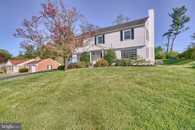 7009 Charles Ridge Rd, Towson, MD 21204 - photo 2